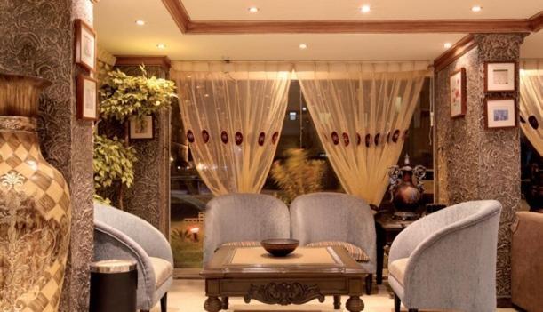 Al Baron Palace Khobar Aparthotel Nadinah Exterior photo